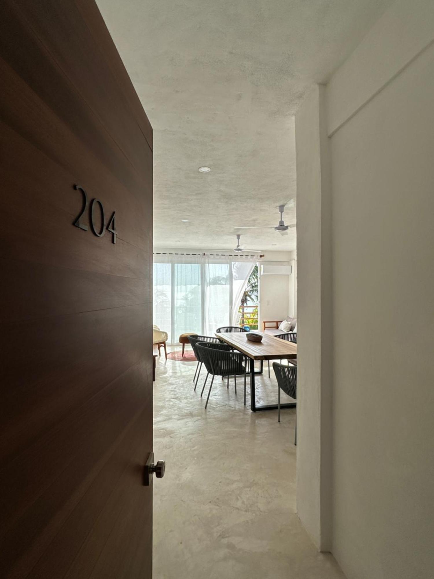 Noah Hotel&suites Hotel